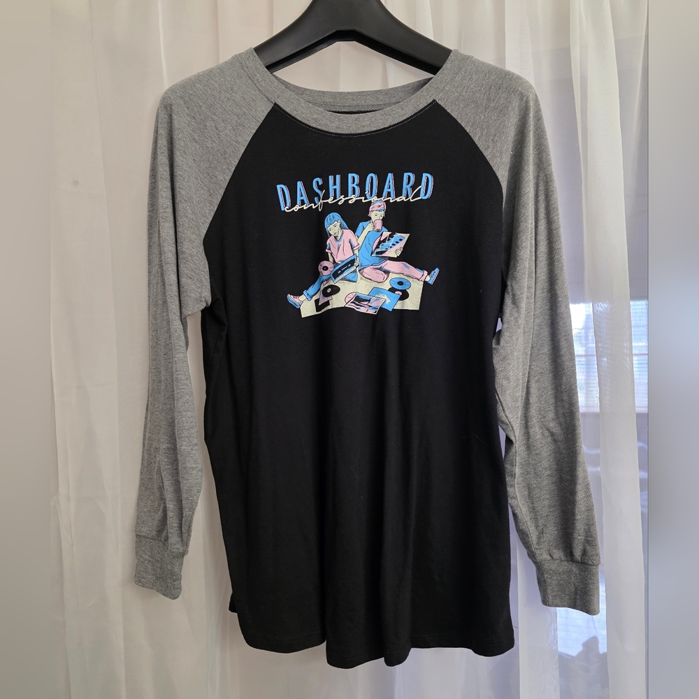 Torrid Black and Gray Long Sleeve Tee